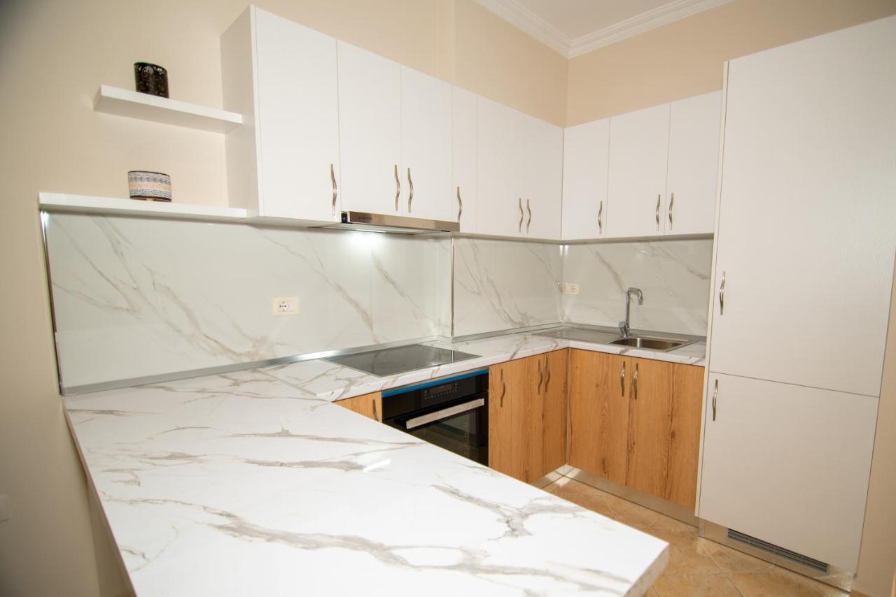 Ami Apartament Vlore Luaran gambar