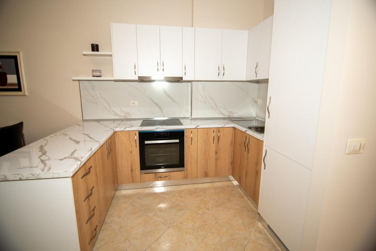 Ami Apartament Vlore Luaran gambar