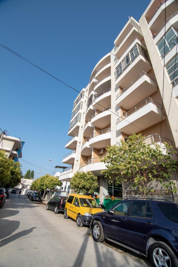 Ami Apartament Vlore Luaran gambar